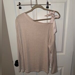Hem & Thread Women’s Off-Shoulder Beige Sweater with Bow Accent NWT